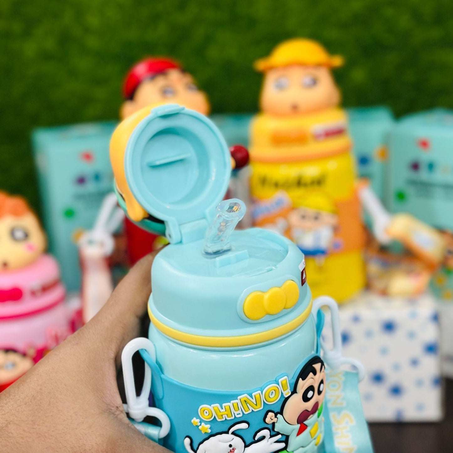 Cute Shinchan Stainless Steel Insulated Flask Sipper Bottle - 520ml with 3D Design Strap