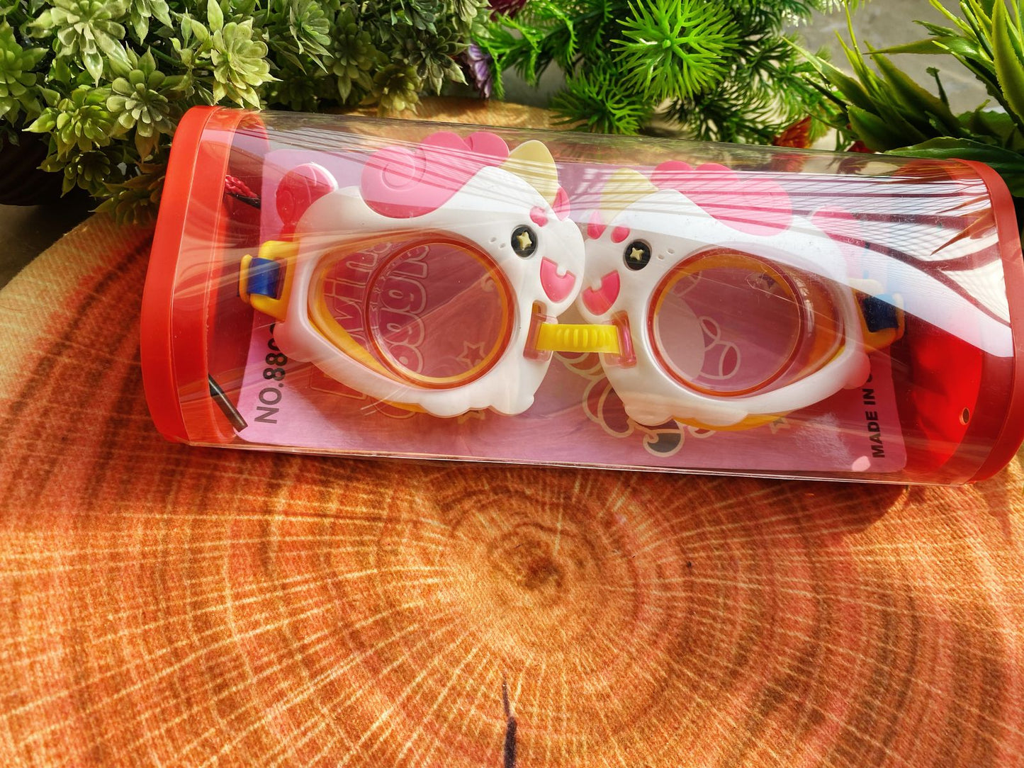 Cartoon-Themed Swimming Goggles | Universal Fit | Kids' Eye Protection