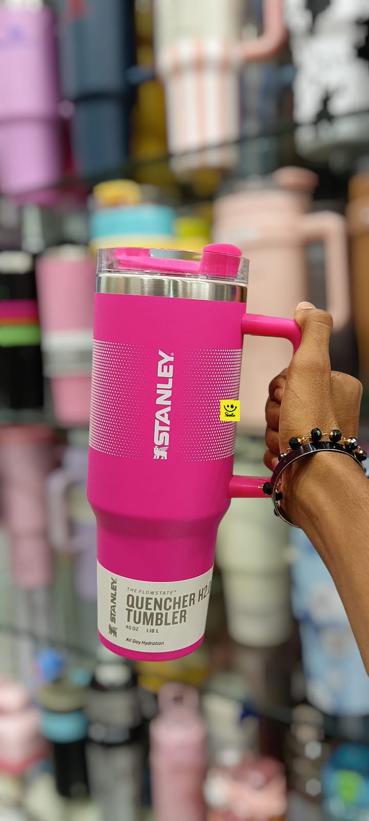 Stanley FlowState Quencher H2.0 Tumbler (40 oz / 1.18 L) in the Dot Pattern Edition