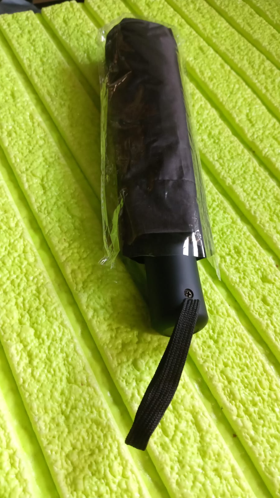 2 Fold Manual Umbrella – Wind, Sun & Rainproof with Steel Shaft & Wrist Strap