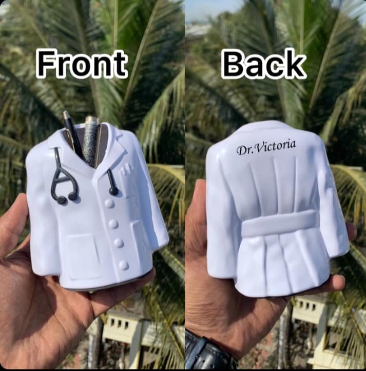 Doctor Coat Design Pen Holder