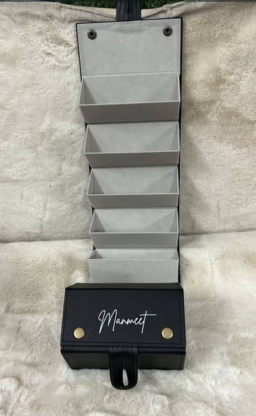 Handy & Trendy Personalized Sunglasses Organizer Box – 5 Layer Storage for Ultimate Protection!