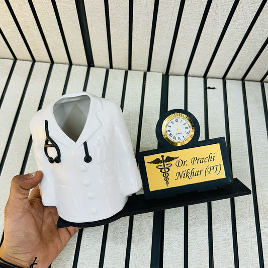 Doctor Coat Design Pen Holder