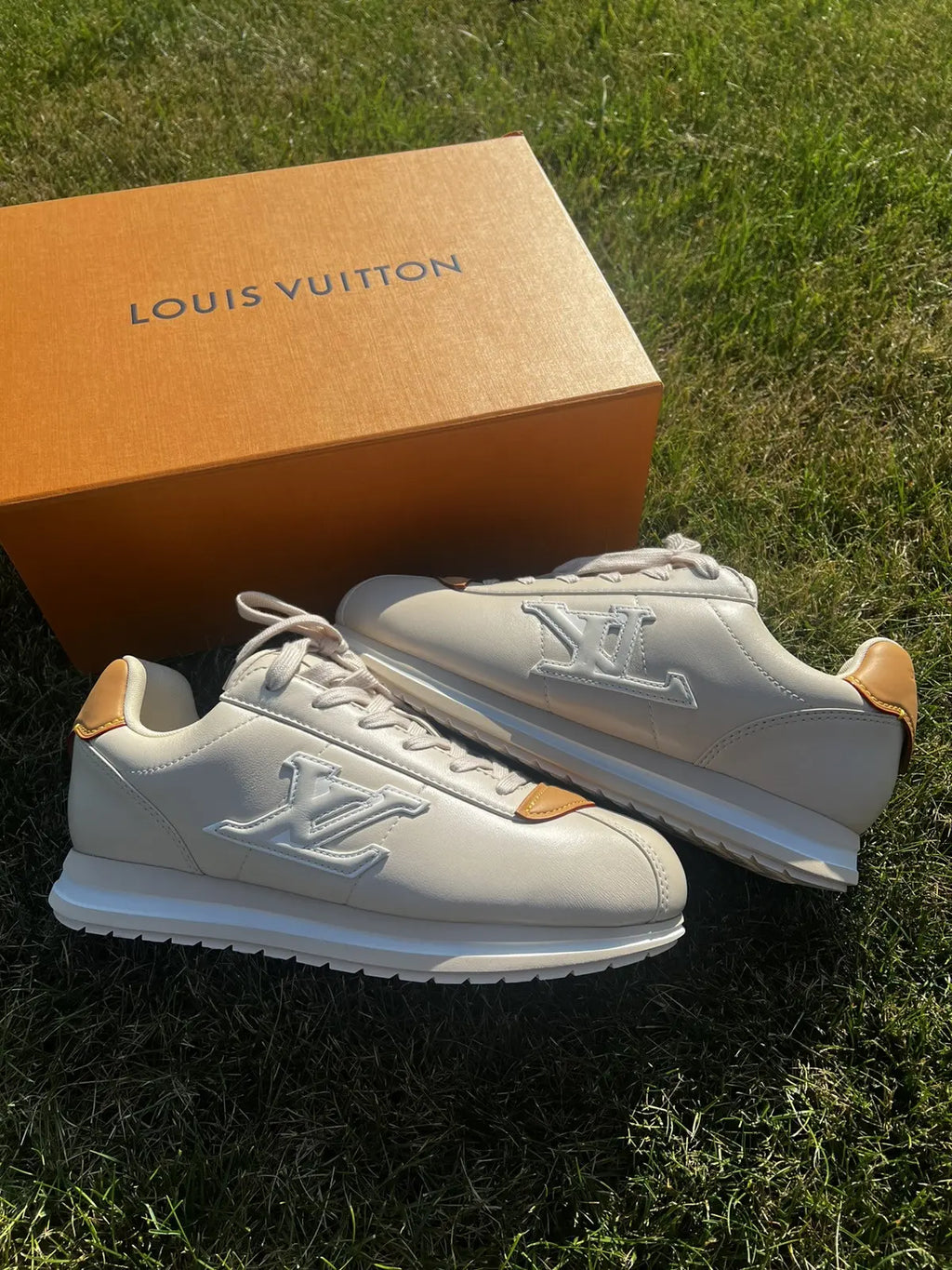 White Louis Vuitton Buttersoft Men’s Sneakers Beige