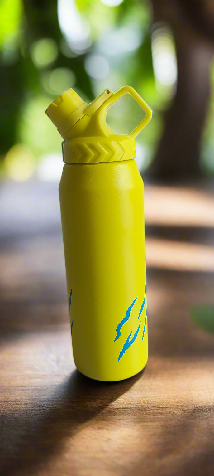 Starbucks 1000ml Stainless Steel Insulated Bottle – Bold, Stylish & Functional!