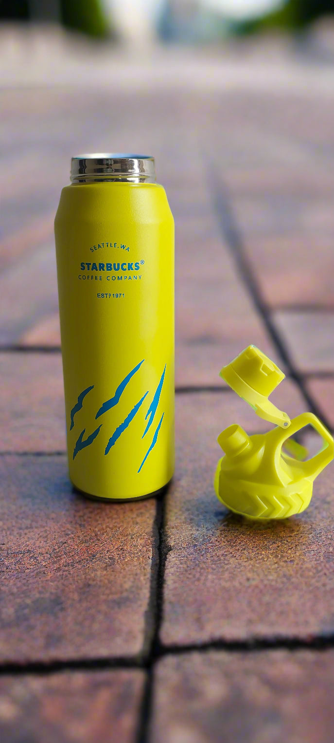 Starbucks 1000ml Stainless Steel Insulated Bottle – Bold, Stylish & Functional!