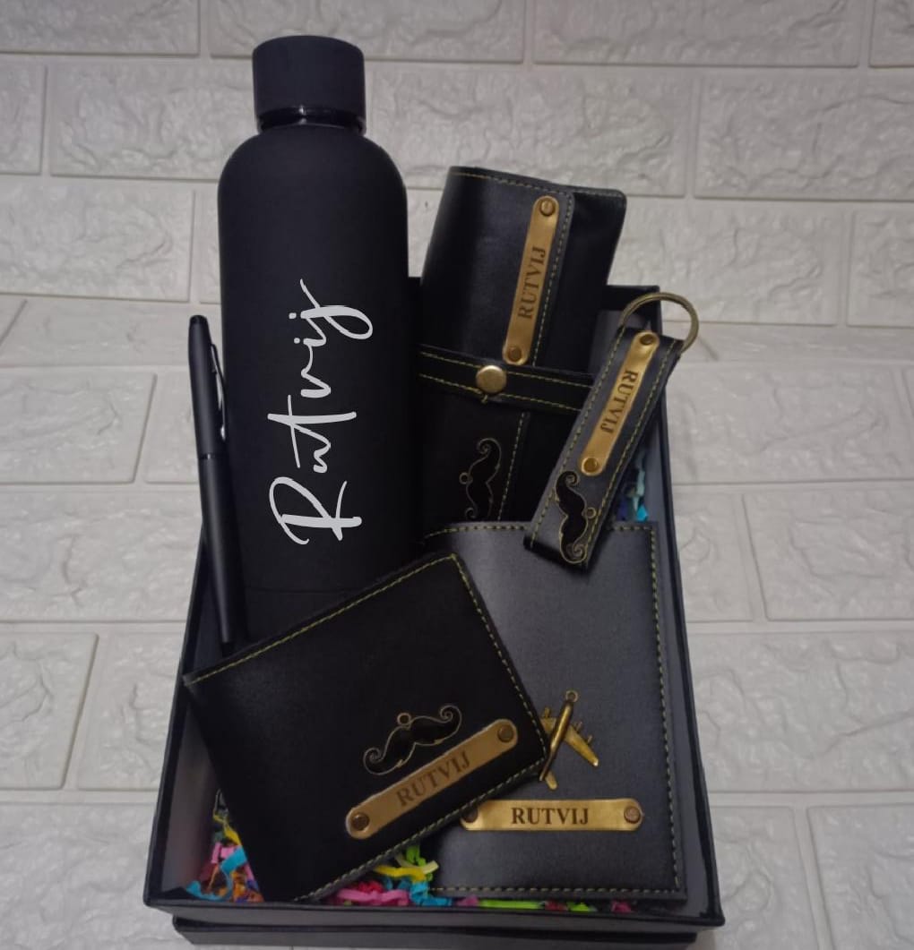 New Classic Gifting Combo - All personalized with name & charm