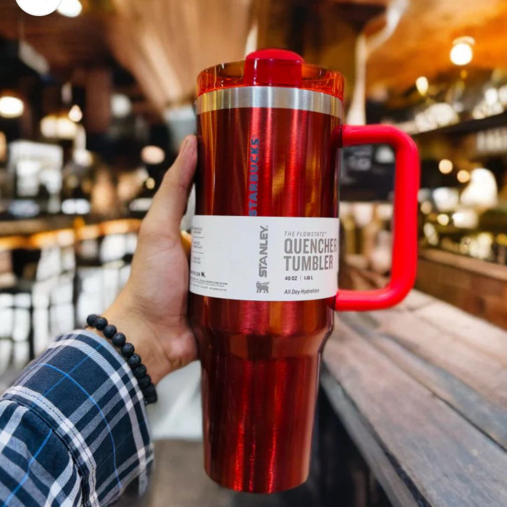 Stanley Cup+ Starbucks The FlowState Quencher Tumbler - Limited Edition Collaboration (40 oz)