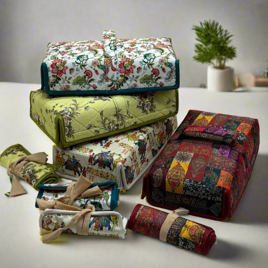 14-Pocket Jewellery Storage with Detachable Roll-Up Case