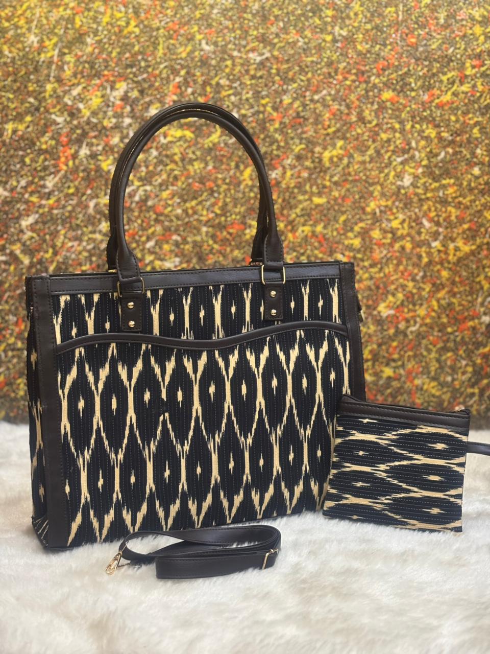 The Wavy Tote Bag