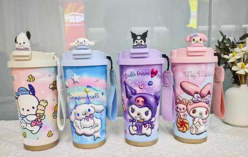 Sanrio Insulated Coffee Tumbler – 500ml | Dual Mouth | Hot & Cold Compatible