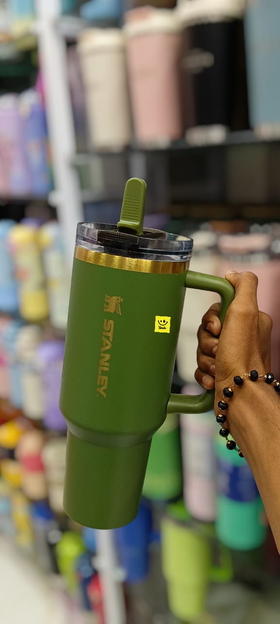 Stanley Adventure Quencher Tumbler 40 oz