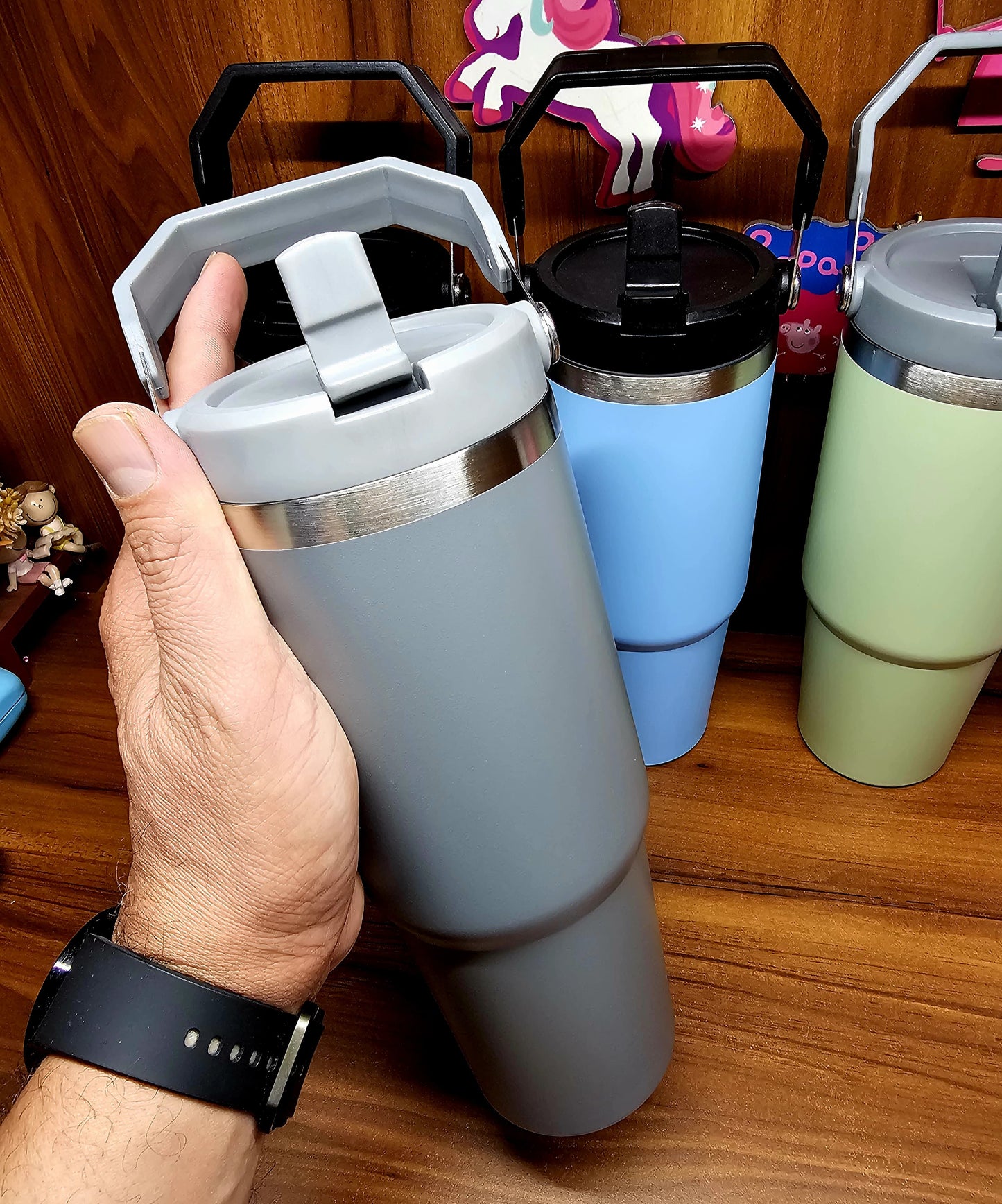 Premium Double Wall Insulated Stainless Steel Jumbo Tumbler – 900ml Coffee &amp; Shake Mug with Flip Lid and Handle