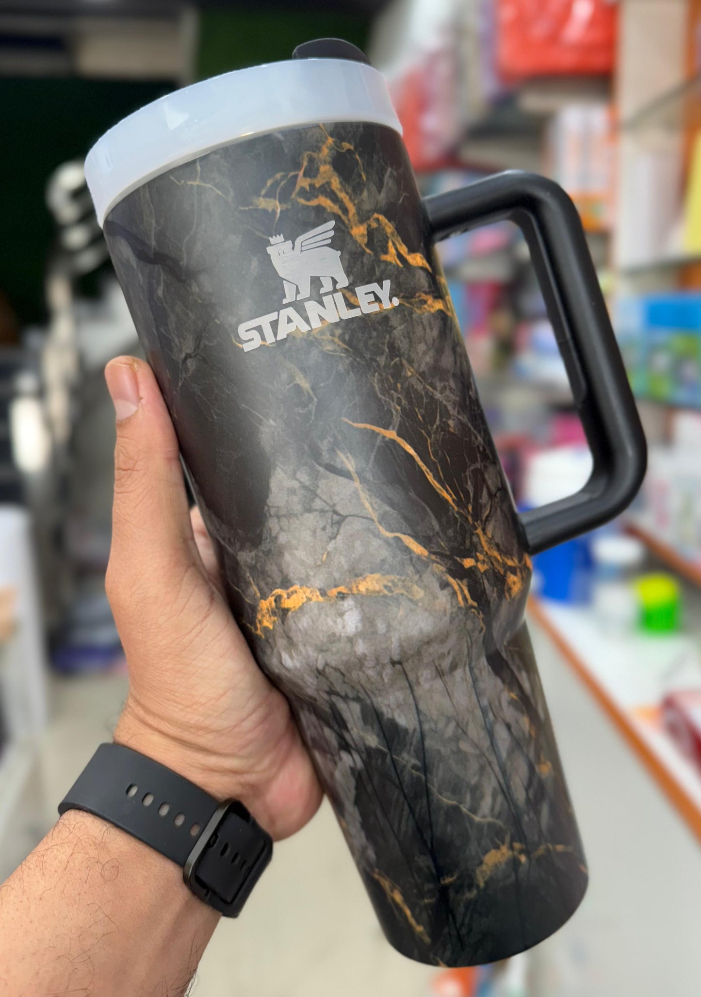 Stanley Quencher Marble Edition 1200ml – Large Capacity Insulated Tumbler for Hot and Cold Beverages