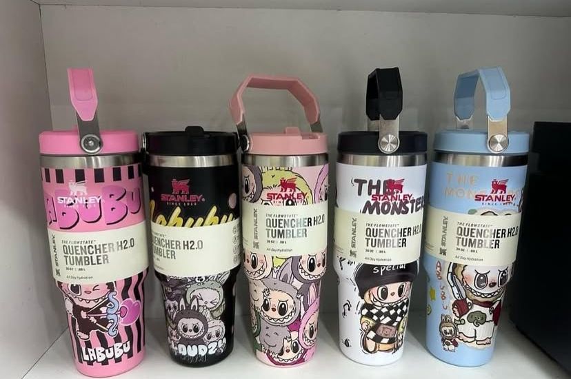 Stanley x Labubu Quencher H2.0 Tumbler – 900 ml | Limited Edition Designer Series