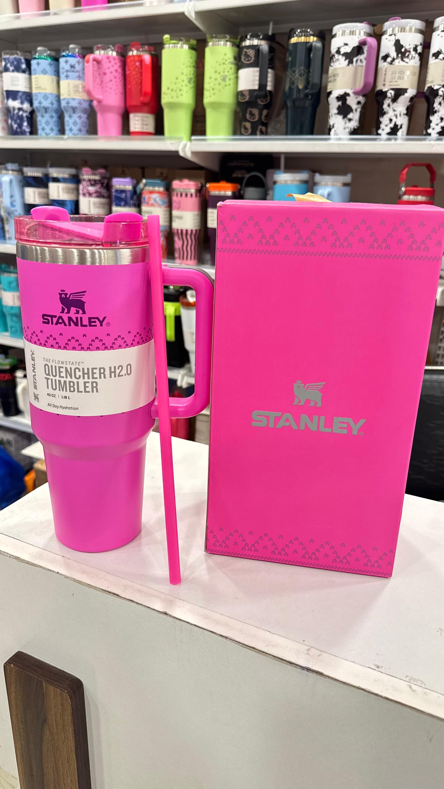 Stanley Vintage Limited Edition FlowState Tumbler – Premium Stainless Steel Insulated Sipper with Matching Box and Straw