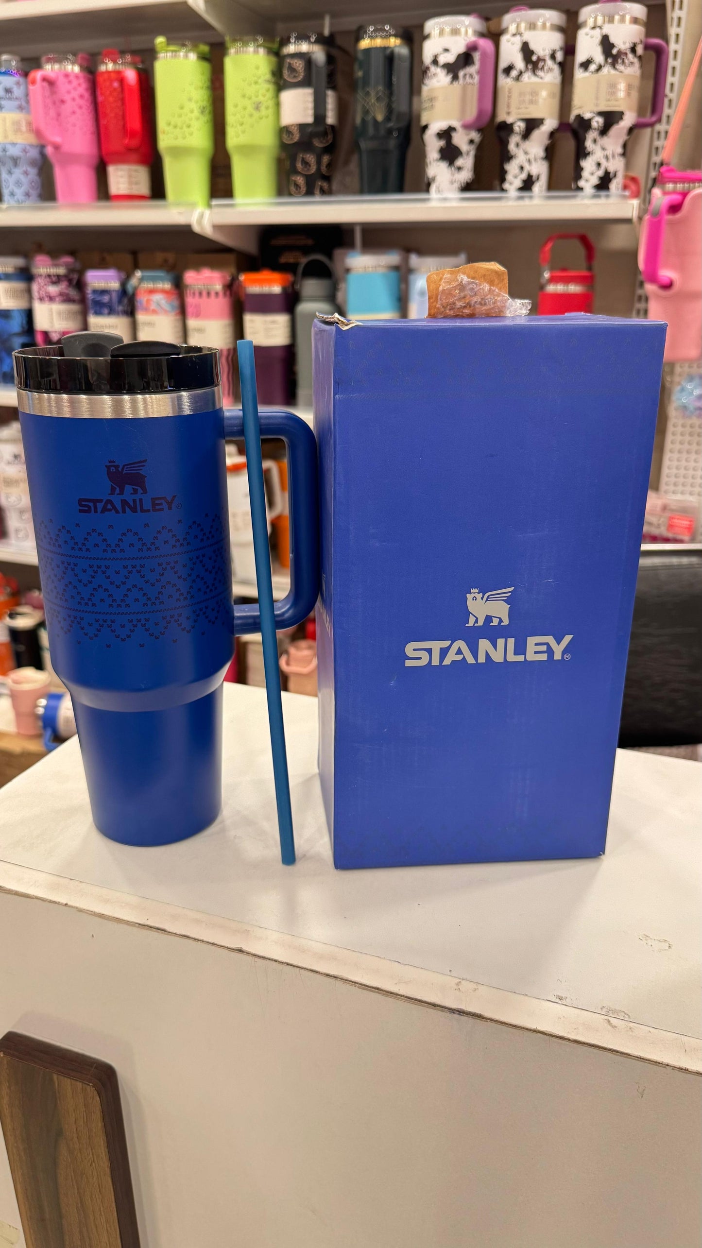 Stanley Vintage Limited Edition FlowState Tumbler – Premium Stainless Steel Insulated Sipper with Matching Box and Straw