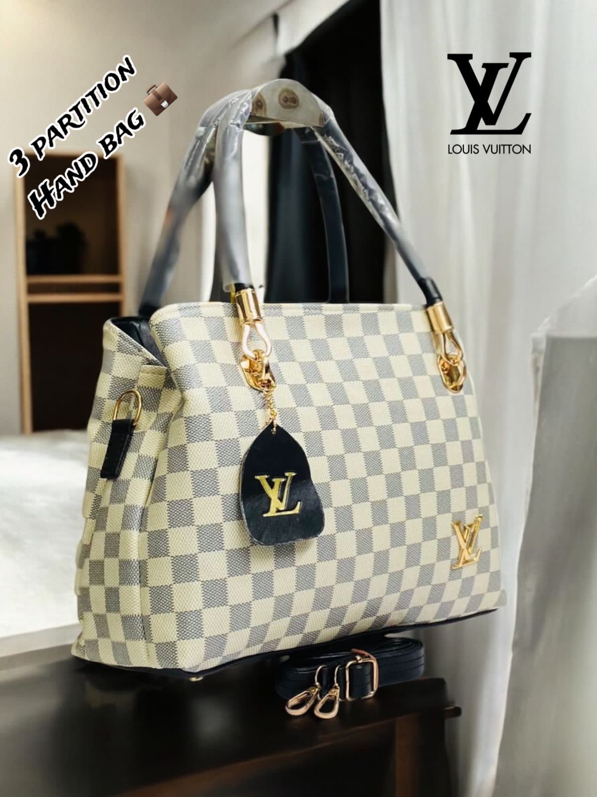 Luxury Designer-Inspired Handbag – Premium Quality