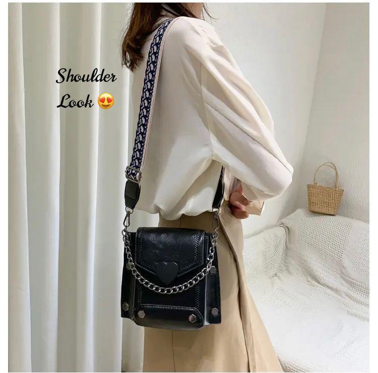 Trendy Sling Bag with Broad Belt Strap – Stylish & Functional