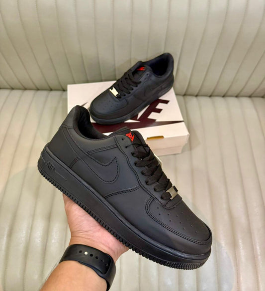 High Performance Gym and Running Shoes with Lightweight Build