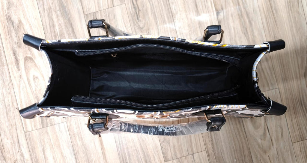 Gucci Shoulder Bag – Iconic Style with Everyday Function