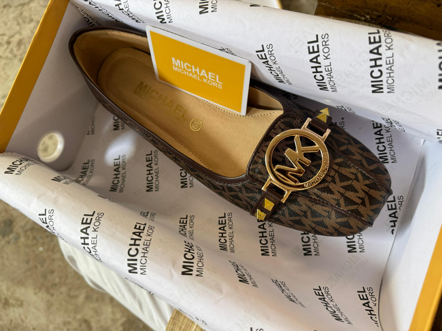 Michael Kors Fulton Flat | Premium Imported Collection