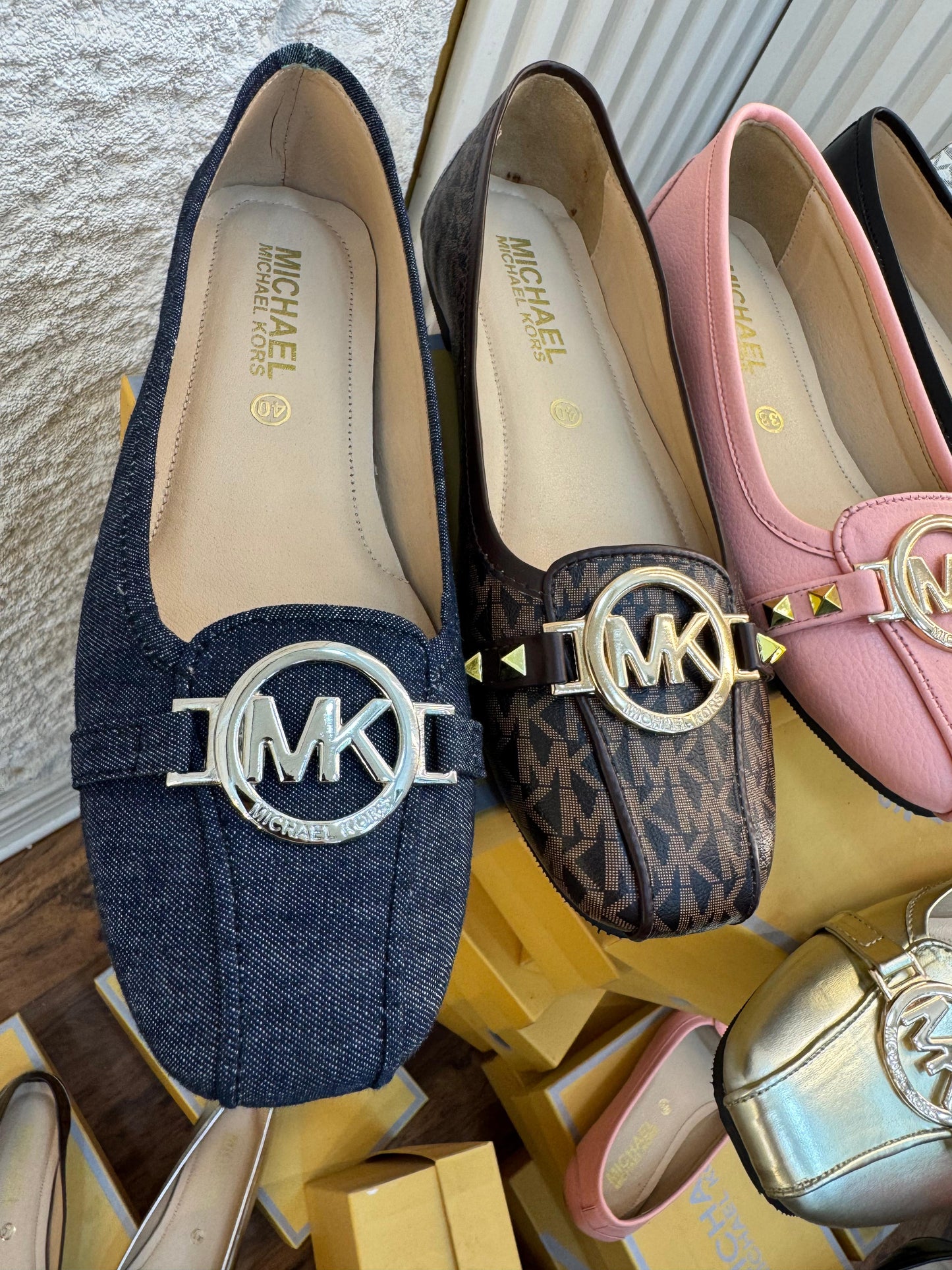 Michael Kors Fulton Flat | Premium Imported Collection
