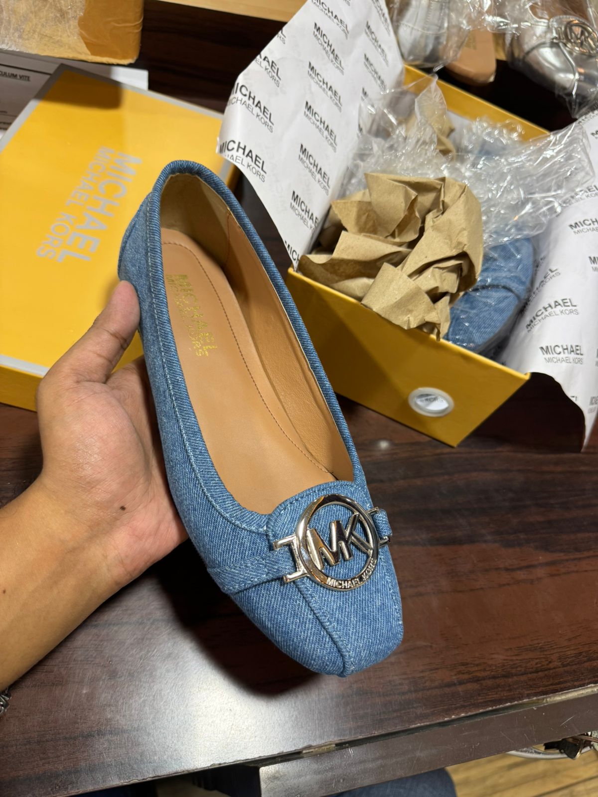 Michael Kors Fulton Flat | Premium Imported Collection