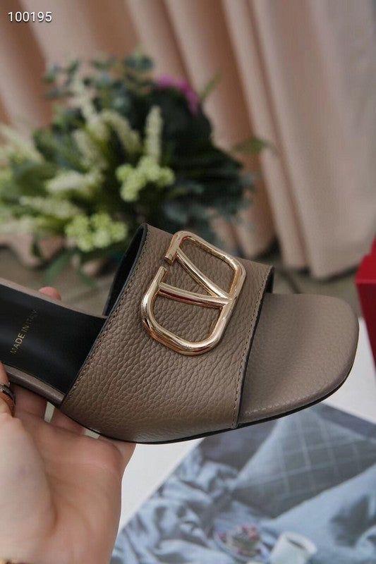 Valentino Signature Block Heel – Premium Imported Luxury Edit