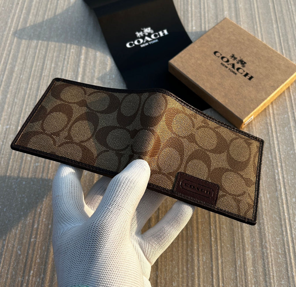Coach Premium Leather Wallet – Authentic with Original Brand Box
