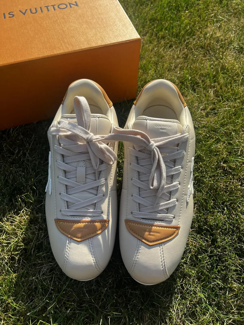 White Louis Vuitton Buttersoft Men’s Sneakers Beige