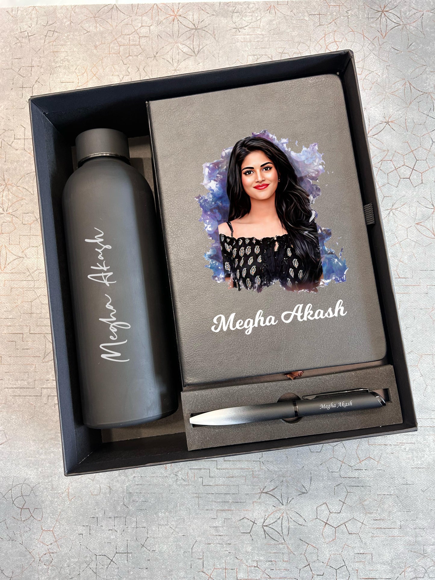 Personalized Gift Set - Bottle, Dairy & Pen